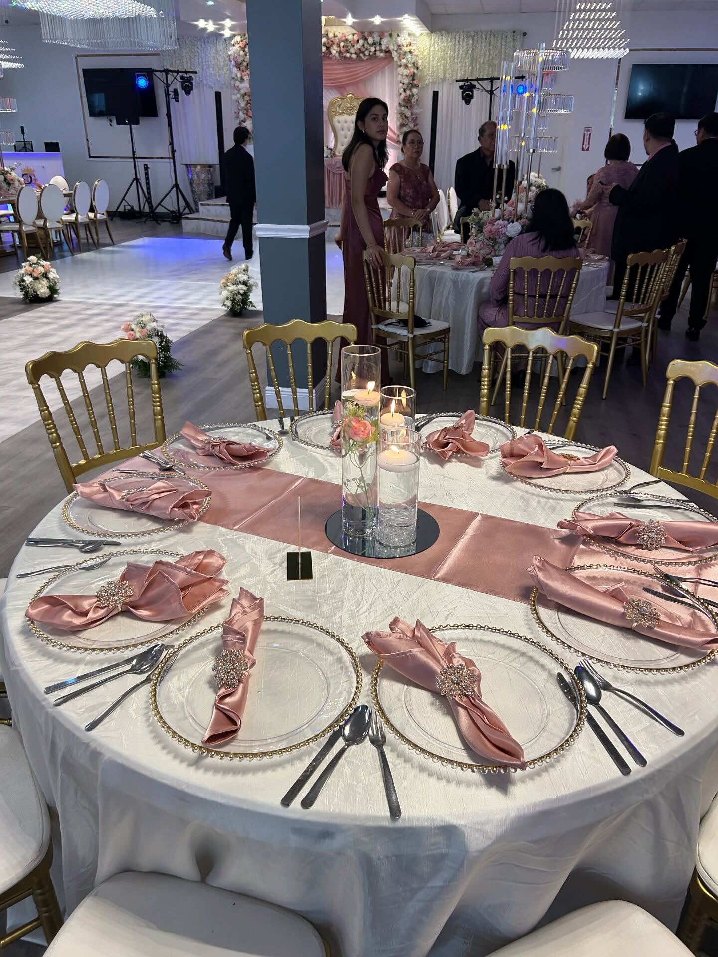 Round Tables